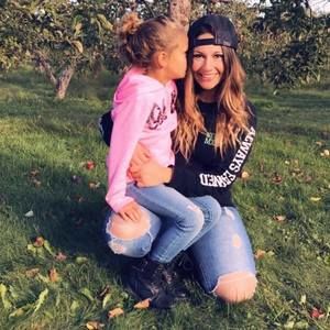 Meet your Posher, Vanessa